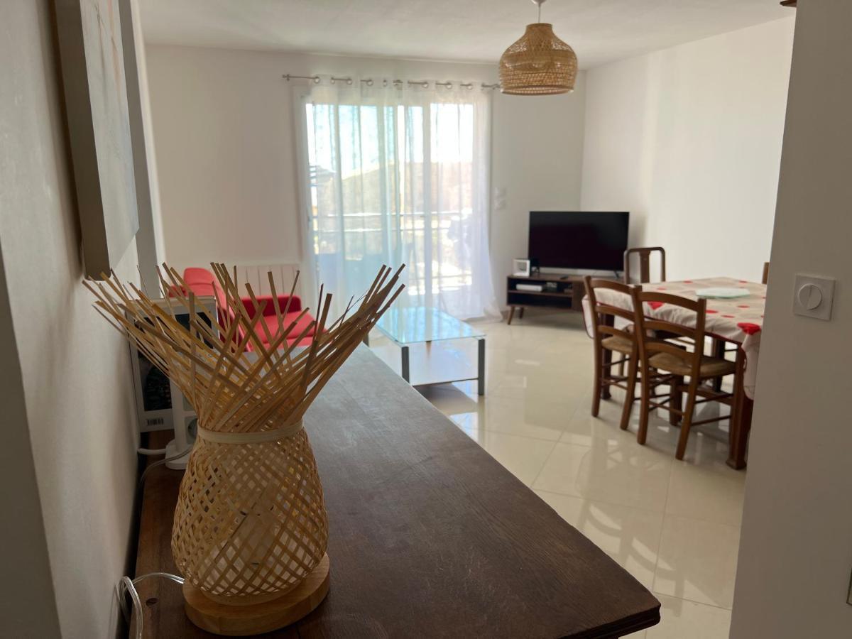 Superbe Appartement A Saint Pierre La Mer מראה חיצוני תמונה
